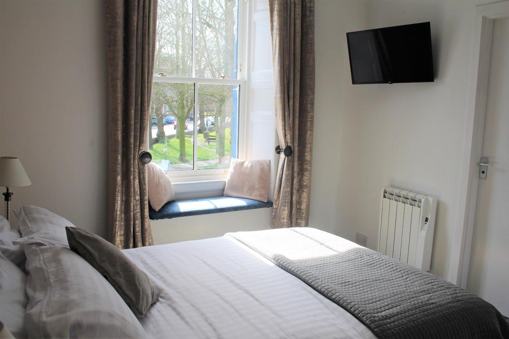 The Kirkcudbright Bay Hotel Room photo